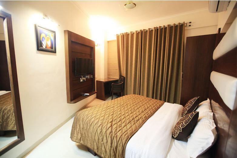 Hotel Neo Classic Chandīgarh Exterior foto