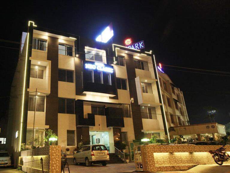 Hotel Neo Classic Chandīgarh Exterior foto